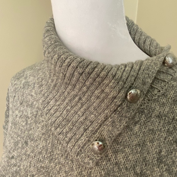 Lauren gray sweater dress, size small - Picture 4 of 6